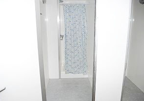 2 bay Shower hire